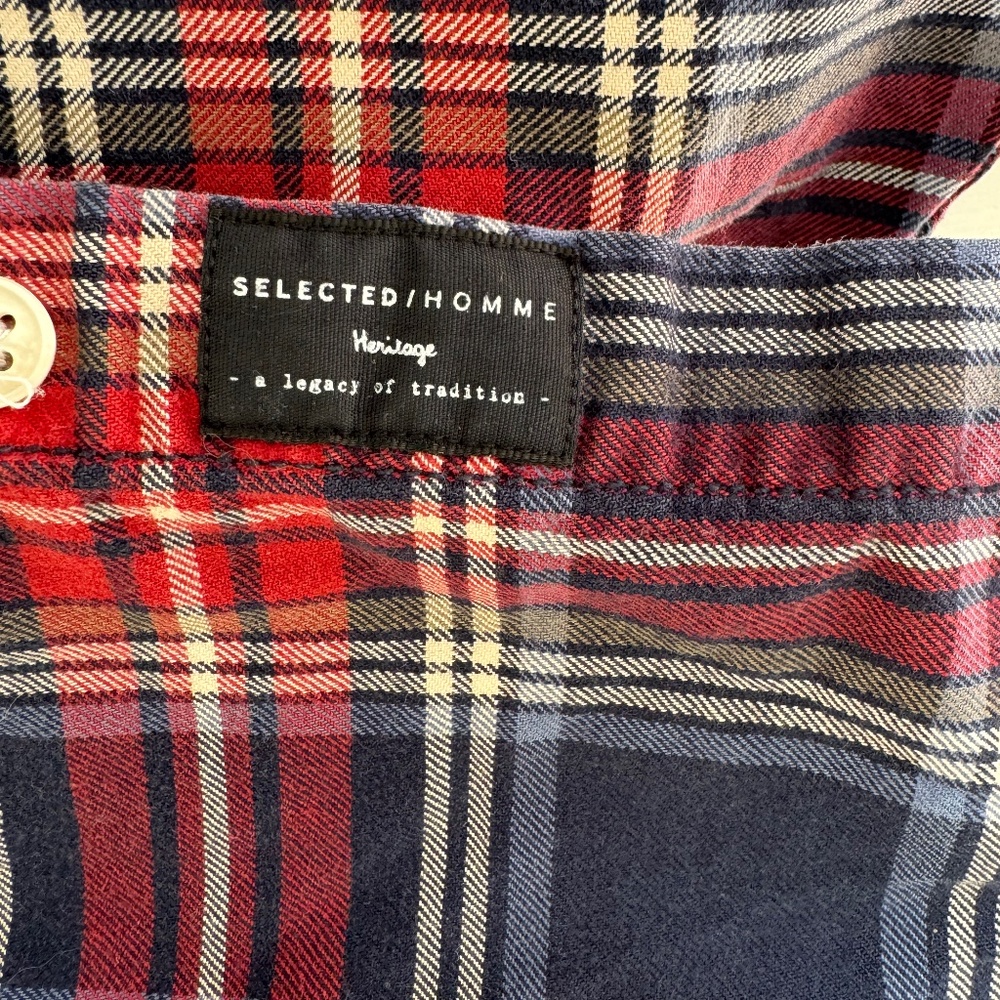Flannel - Picture 4 of 4